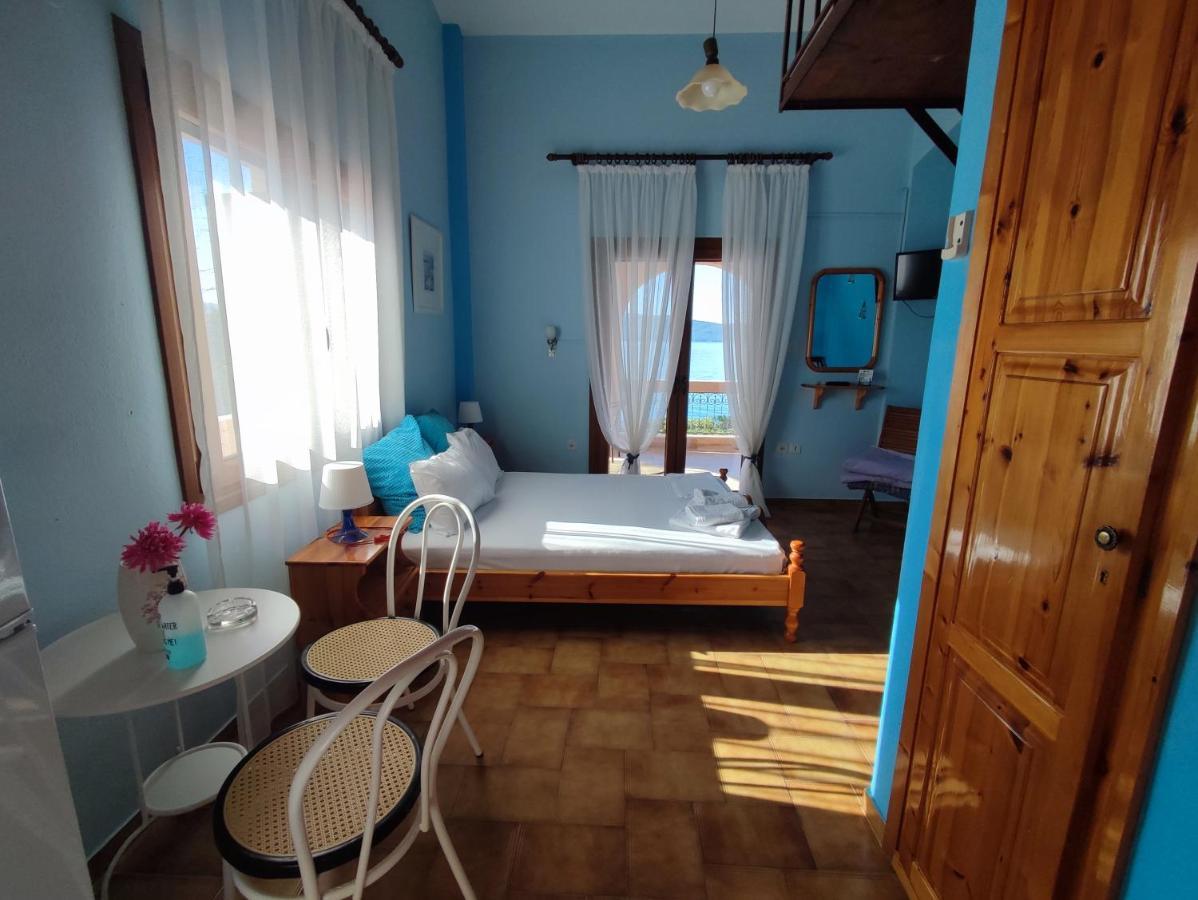 Glyfoneri Maizonettes Apartment กลิฟา ภายนอก รูปภาพ