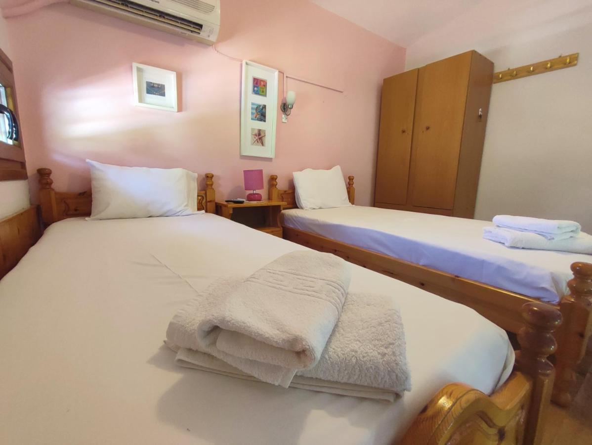 Glyfoneri Maizonettes Apartment กลิฟา ภายนอก รูปภาพ