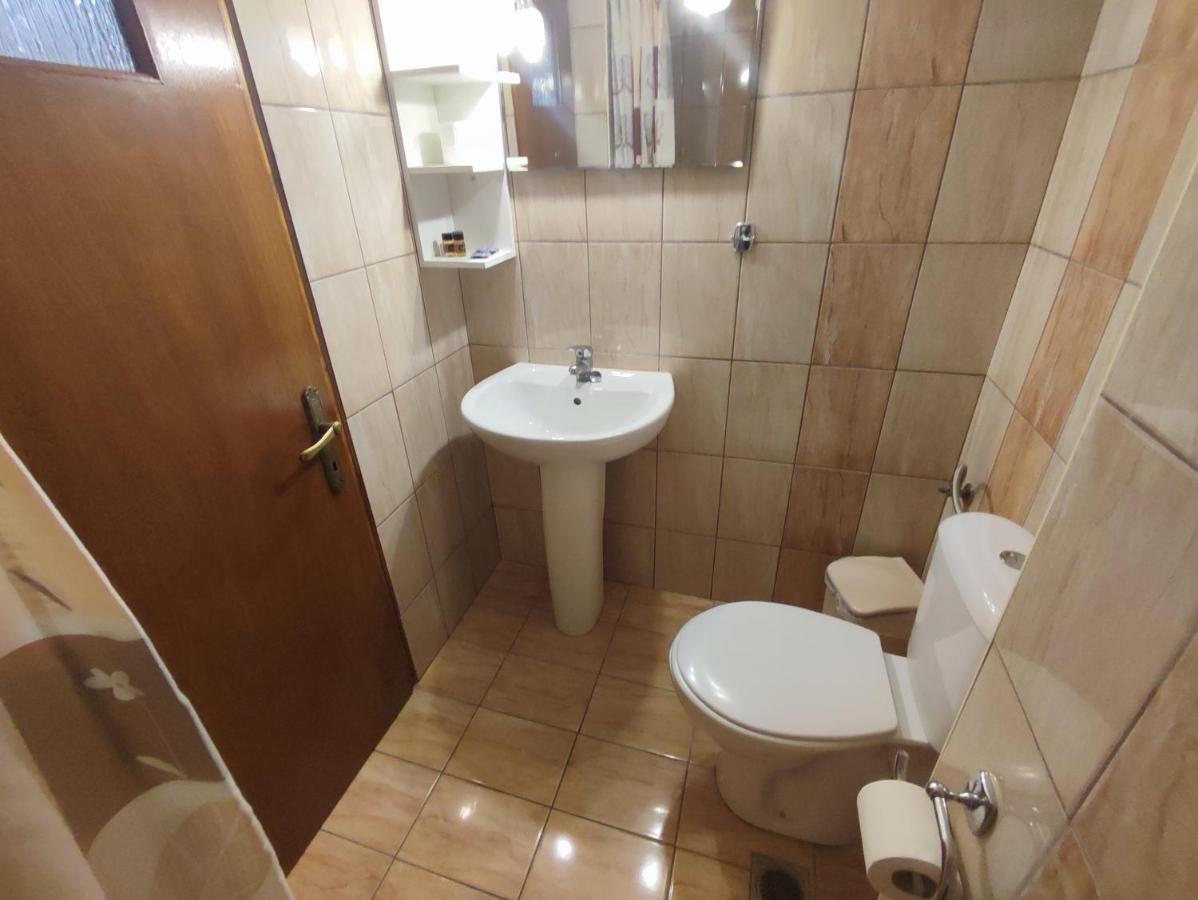 Glyfoneri Maizonettes Apartment กลิฟา ภายนอก รูปภาพ